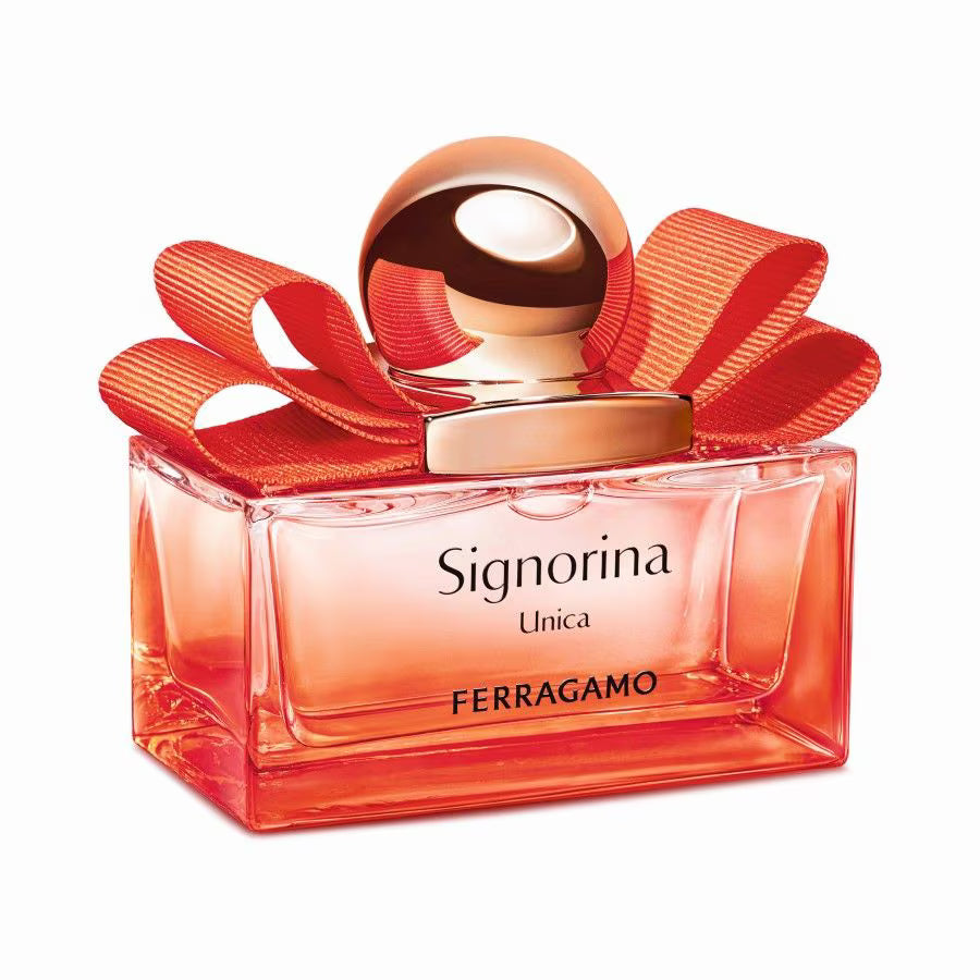 SET Ferragamo Signorina Unica EDP 100ml + EDP MINI 5ml + Loțiune de corp 50ml